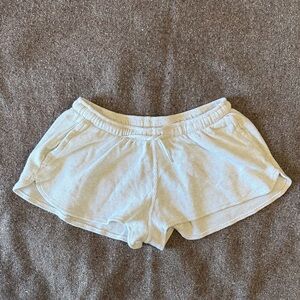Brandy Melville Summer Thermal Shorts in Heather Gray Size (XS/S)